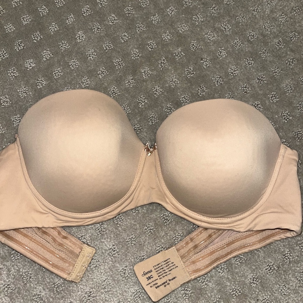Cream strapless bra